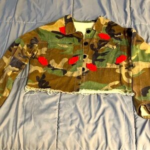 Used: Camouflage Chop Jean Jacket Size: Medium
